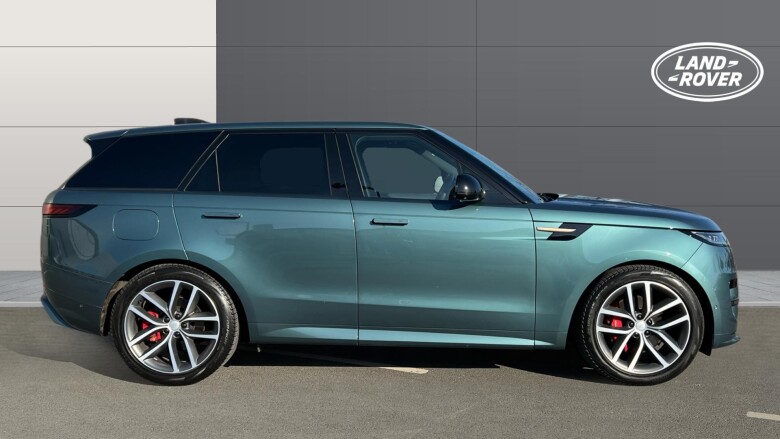 Land Rover Range Rover Sport 3.0 P400 Dynamic SE 5dr Auto Petrol Estate
